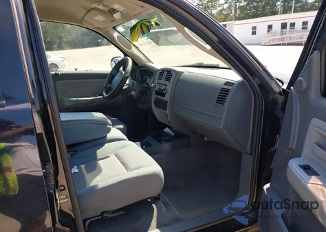 2005 Dodge Dakota Slt z USA, uszkodzony, nr VIN 1D7HE48N25S142458